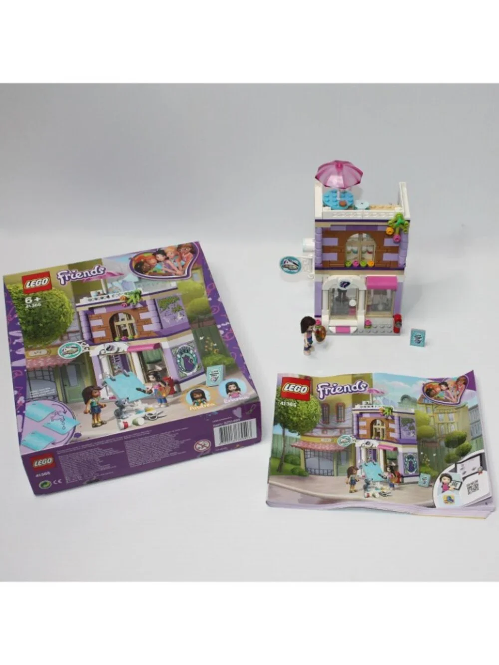Lego Friends Emma's Art Studio Complete Set 41365 with Instructions and Box